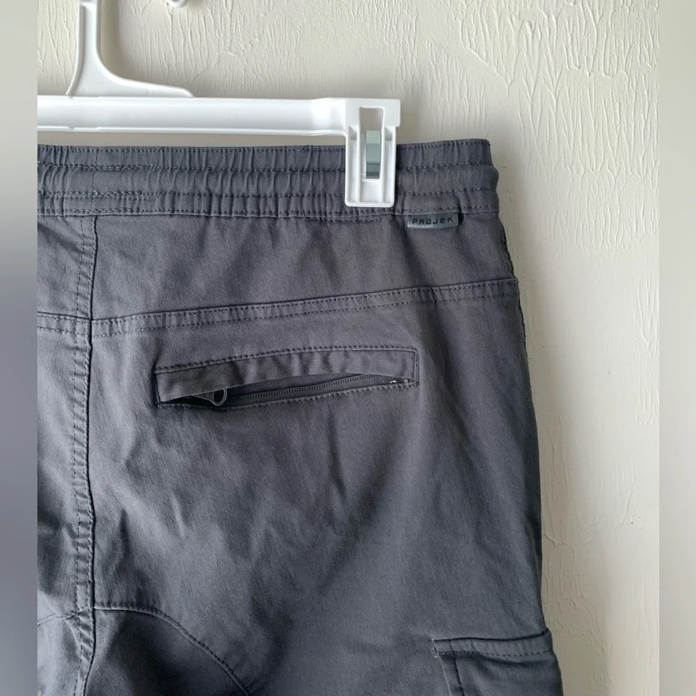 PROJEK RAW Men’s Grey Joggers,With drawstrings, tapered legs and,leg pockets - Picture 4 of 9